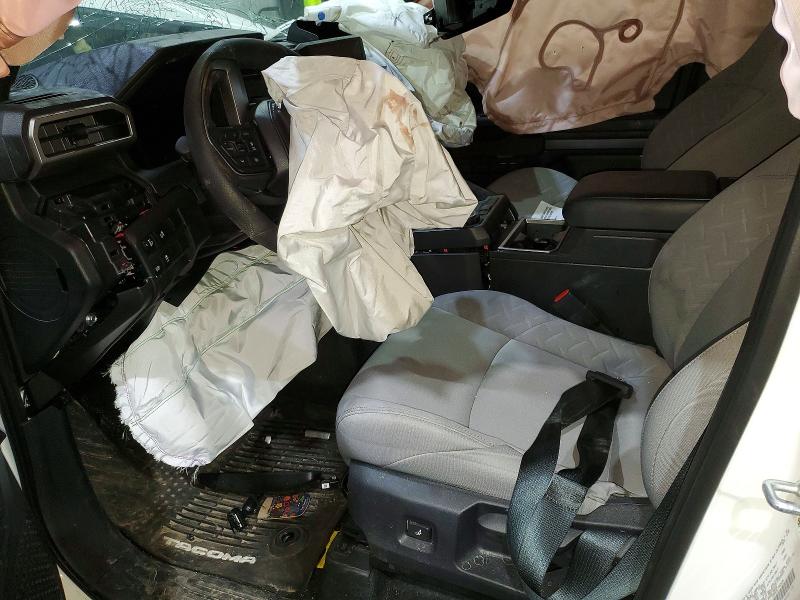 Продажа на аукционе авто 2025 Toyota Tacoma, vin: 3TMLB5JN3SM195476, номер лота: 46259796