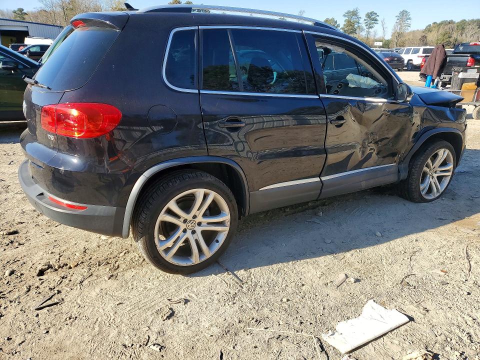 2016 Volkswagen Tiguan მანქანა იყიდება აუქციონზე, vin: WVGAV7AXXGW587028, აუქციონის ნომერი: 46686506
