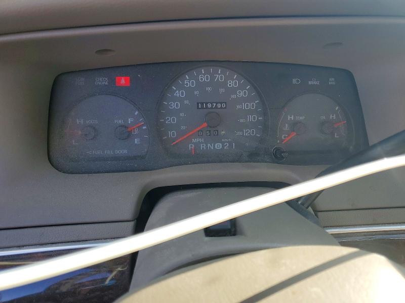 Auction sale of the 2004 Mercury Grand Marquis, vin: 2MEFM74WX4X662549, lot number: 79393115