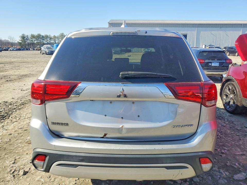Продаж на аукціоні авто 2019 Mitsubishi Outlander, vin: JA4AD2A39KZ009009, номер лоту: 41846446