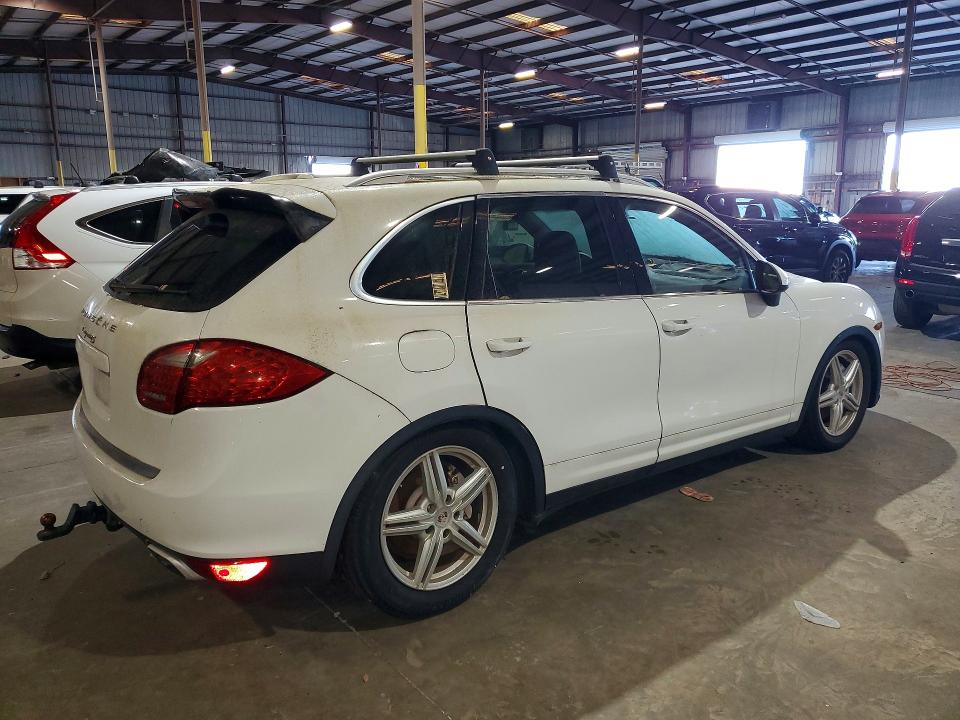 Продаж на аукціоні авто 2012 Porsche Cayenne, vin: WP1AB2A26CLA48341, номер лоту: 46470286
