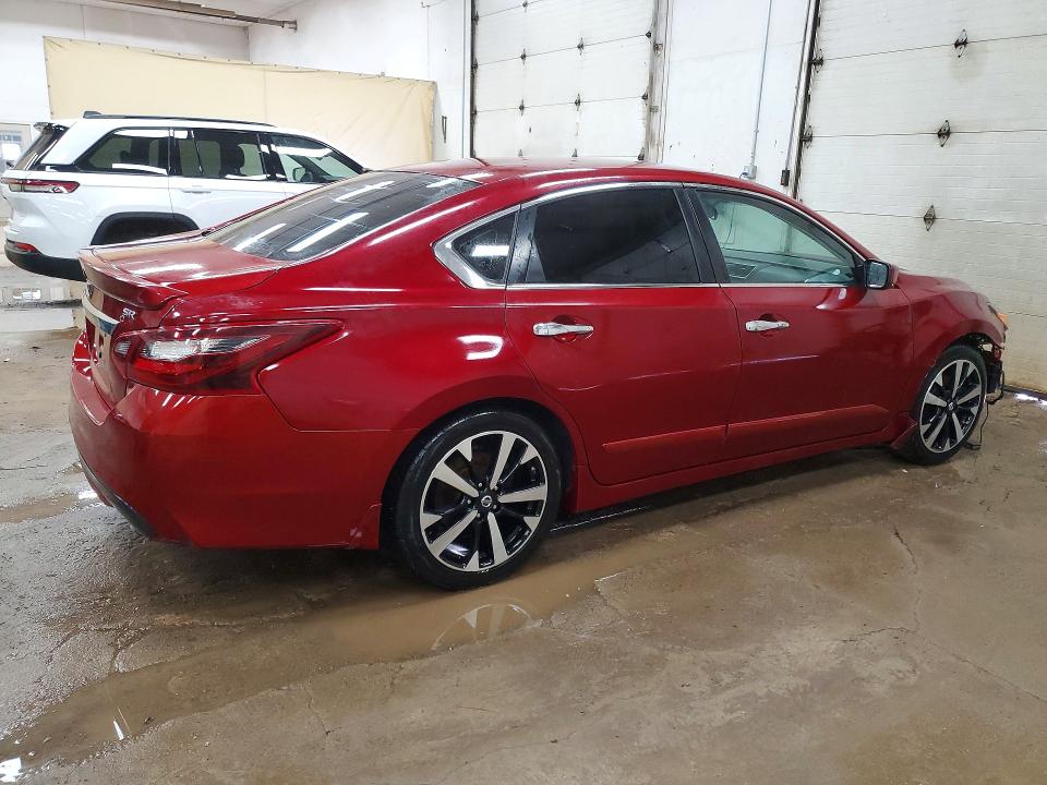 Продаж на аукціоні авто 2018 Nissan Altima, vin: 1N4AL3AP9JC279351, номер лоту: 46150506