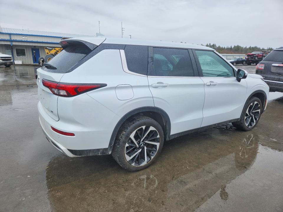 Продаж на аукціоні авто 2023 Mitsubishi Outlander, vin: JA4J4UA81PZ017930, номер лоту: 42067616