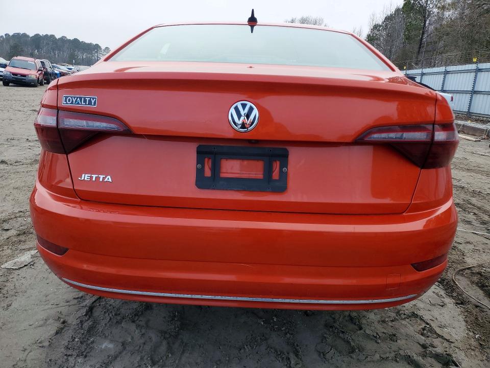 79716275 :رقم المزاد ، 3VWC57BU5MM097011 vin ، 2021 Volkswagen Jetta مزاد بيع