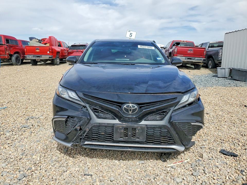 46341046 :رقم المزاد ، 4T1K61AK9NU018621 vin ، 2022 Toyota Camry مزاد بيع