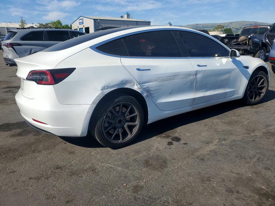 Aukcja sprzedaży 2018 Tesla Model 3, vin: 5YJ3E1EAXJF161657, numer aukcji: 47937566
