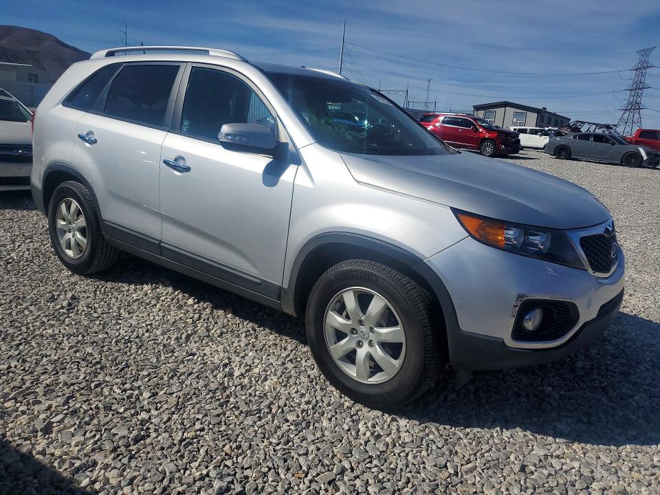 Продаж на аукціоні авто 2013 Kia Sorento, vin: 5XYKT3A6XDG410261, номер лоту: 46312306