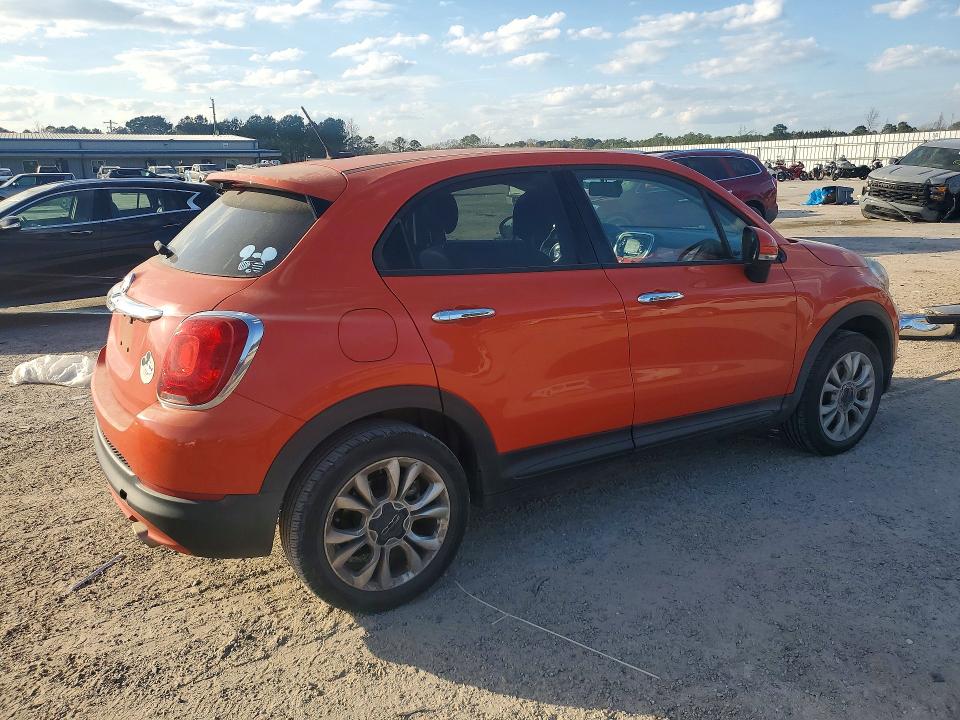 79752445 :رقم المزاد ، ZFBCFXBTXGP411762 vin ، 2016 Fiat 500x مزاد بيع