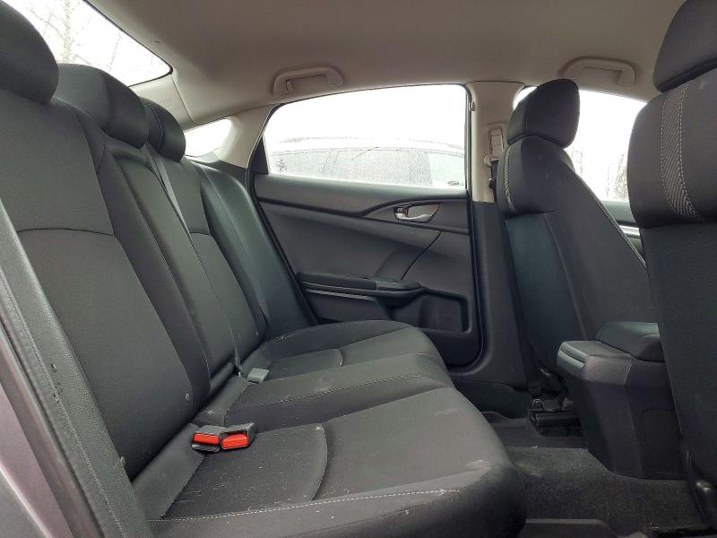 77936635 :رقم المزاد ، 2HGFC2F68JH011819 vin ، 2018 Honda Civic مزاد بيع