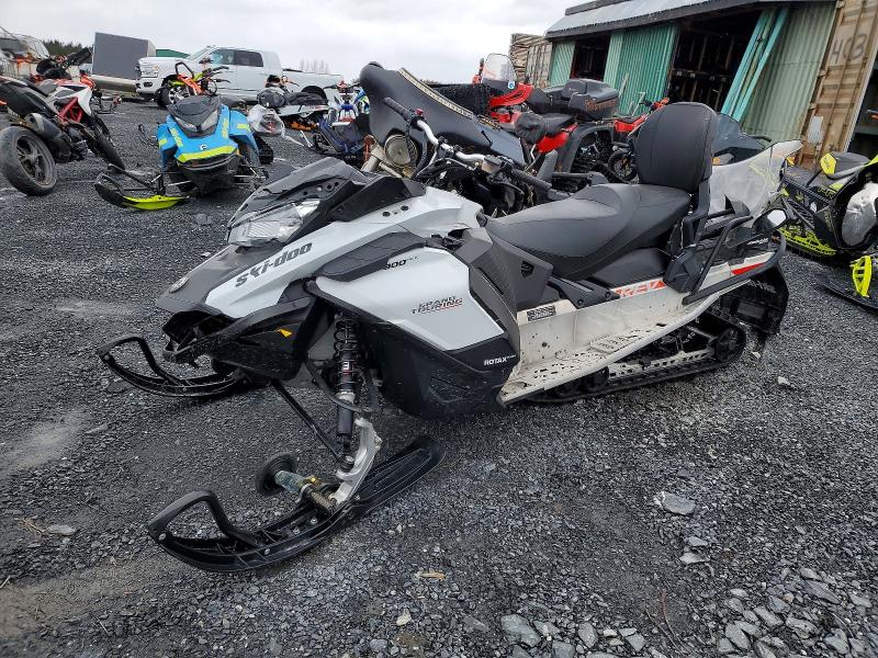 46114466 :رقم المزاد ، 2BPSEALA7LV000020 vin ، 2020 Ski-doo Grand Touring Sport مزاد بيع