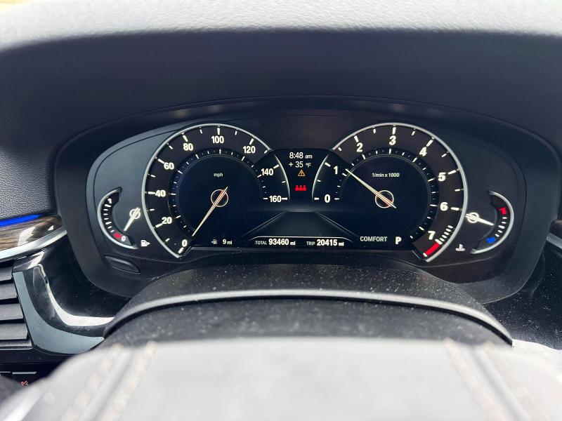 47402546 :رقم المزاد ، WBAJA7C5XJWA73151 vin ، 2018 Bmw 530 مزاد بيع