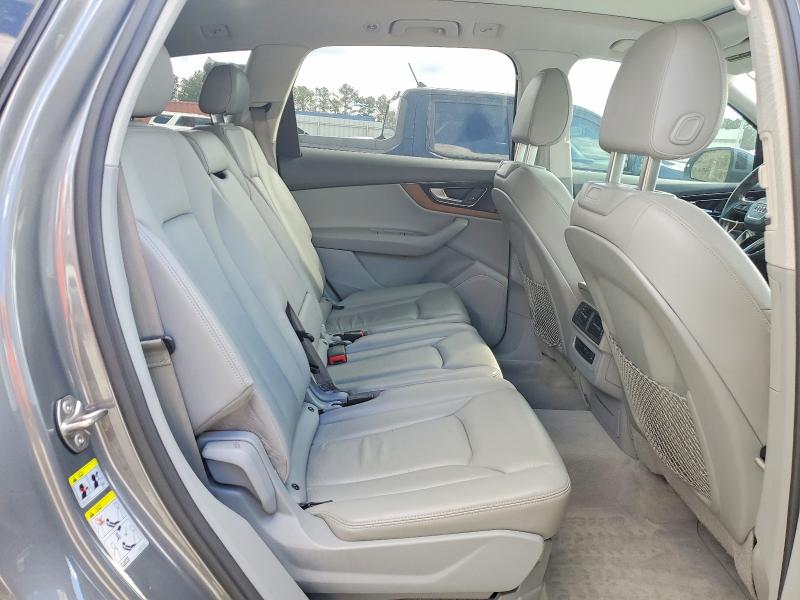 Продажа на аукционе авто 2017 Audi Q7, vin: WA1LAAF77HD019700, номер лота: 79977895