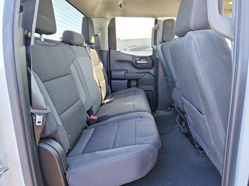 79642145 :رقم المزاد ، 1GCRDBEKXNZ625056 vin ، 2022 Chevrolet Silverado مزاد بيع