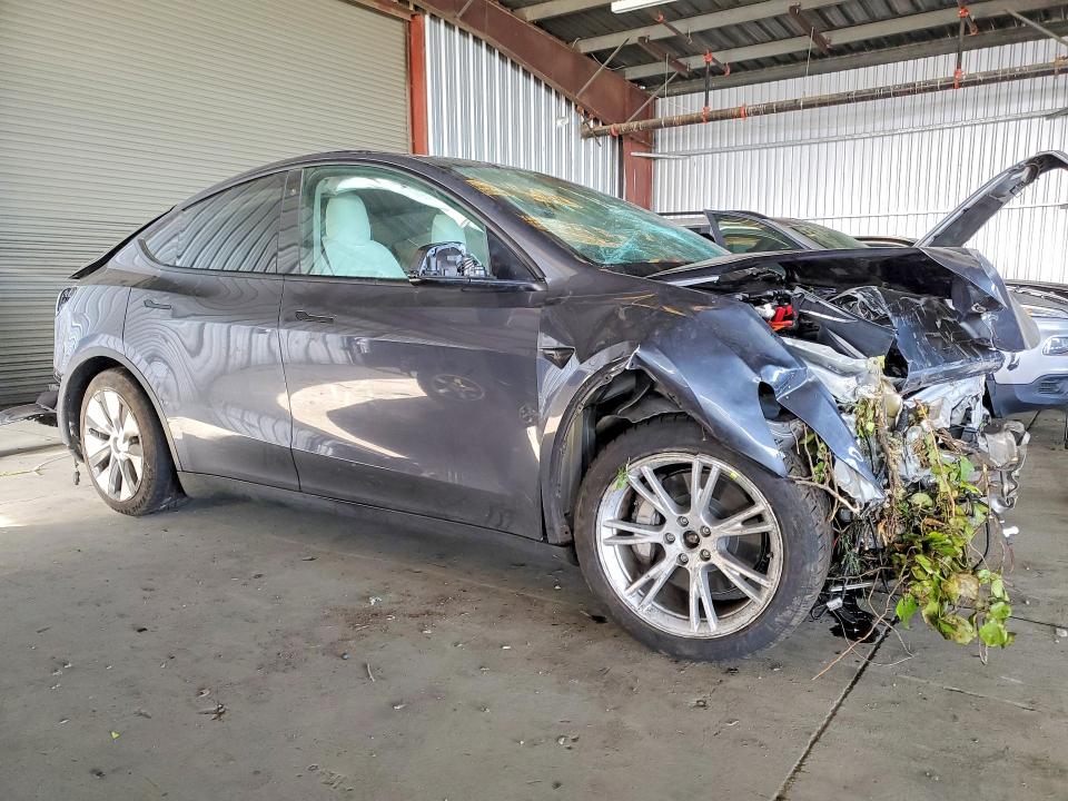 Продажа на аукционе авто 2023 Tesla Model Y, vin: 7SAYGDEE8PF626517, номер лота: 47141366