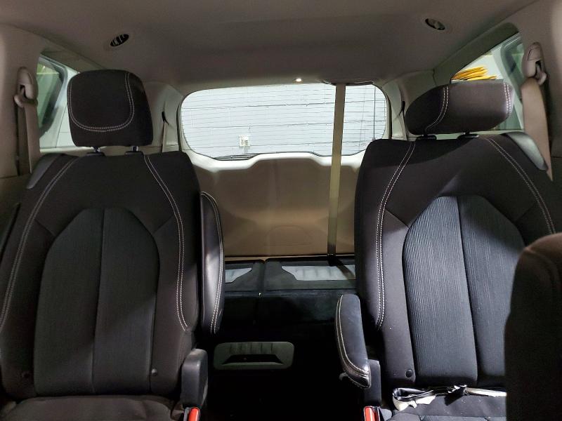 79370175 :رقم المزاد ، 2C4RC1CG4MR571984 vin ، 2021 Chrysler Voyager مزاد بيع