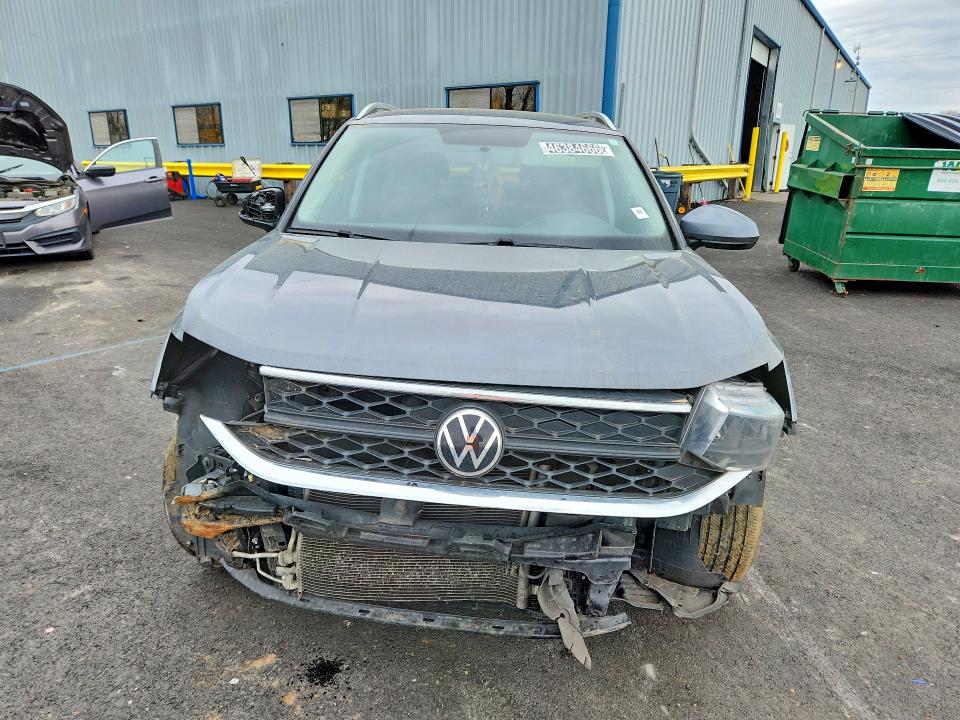 2022 Volkswagen Taos მანქანა იყიდება აუქციონზე, vin: 3VVWX7B25NM019937, აუქციონის ნომერი: 46384666