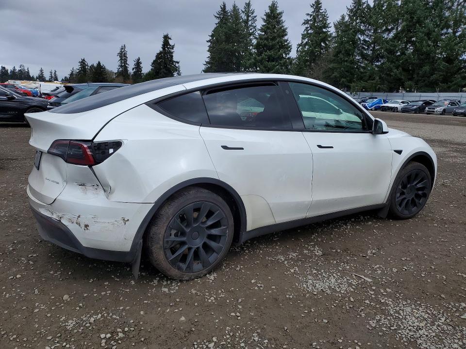 Продажа на аукционе авто 2023 Tesla Model Y, vin: 7SAYGAEE7PF710326, номер лота: 79745015