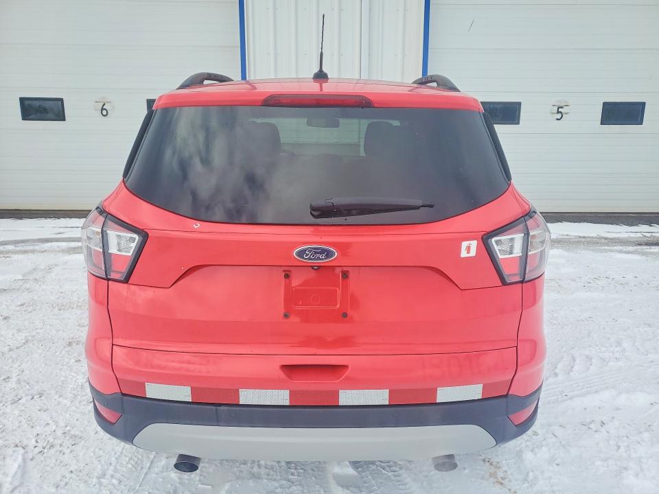 41737616 :رقم المزاد ، 1FMCU9GD8JUC71490 vin ، 2018 Ford Escape مزاد بيع