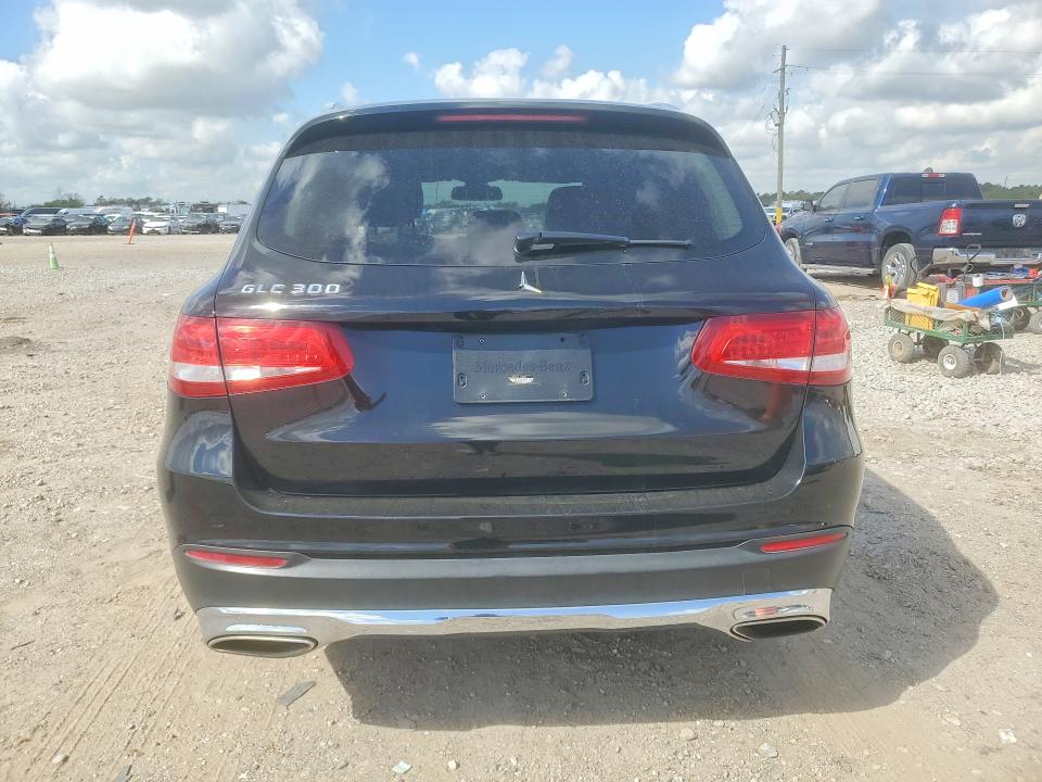 47237046 :رقم المزاد ، WDC0G4JBXGF111367 vin ، 2016 Mercedes-benz Glc مزاد بيع