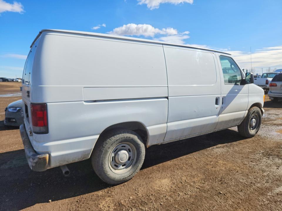 46764996 :رقم المزاد ، 1FTRE14W25HA78821 vin ، 2005 Ford Econoline مزاد بيع