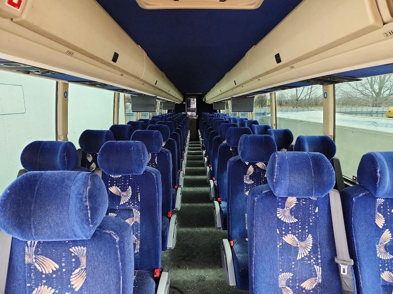 46446386 :رقم المزاد ، 2PCH33494GC713104 vin ، 2016 Prevost Bus مزاد بيع