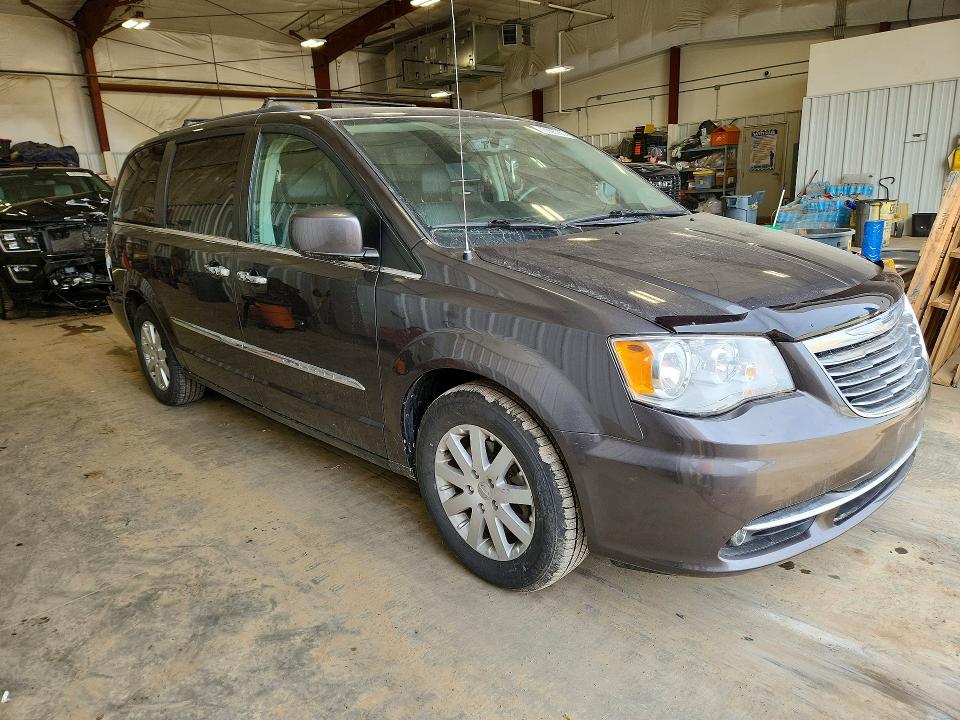 79566735 :رقم المزاد ، 2C4RC1BG4GR260741 vin ، 2016 Chrysler Town & Country مزاد بيع