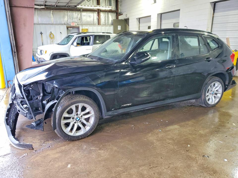 2015 Bmw X1 მანქანა იყიდება აუქციონზე, vin: WBAVL1C58FVY36058, აუქციონის ნომერი: 45766286