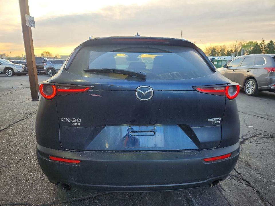 48048126 :رقم المزاد ، 3MVDMBDY1NM443441 vin ، 2022 Mazda Cx-30 مزاد بيع