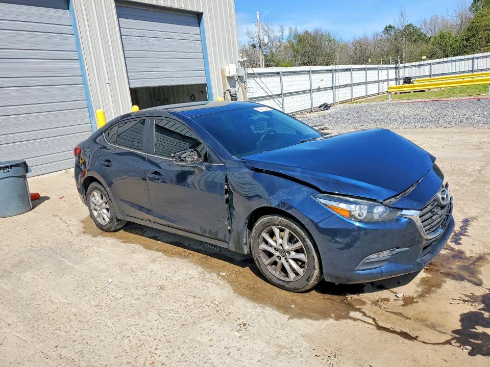 2017 Mazda 3 მანქანა იყიდება აუქციონზე, vin: 3MZBN1U7XHM107330, აუქციონის ნომერი: 46817266