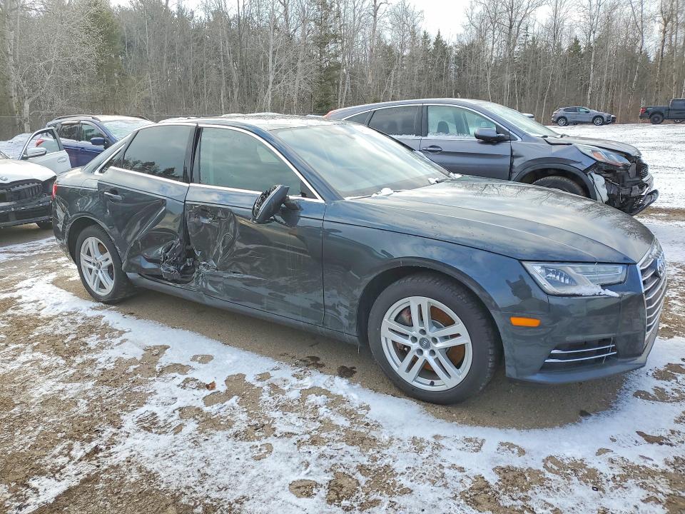 Продажа на аукционе авто 2017 Audi A4, vin: WAUANAF4XHN020127, номер лота: 46372356