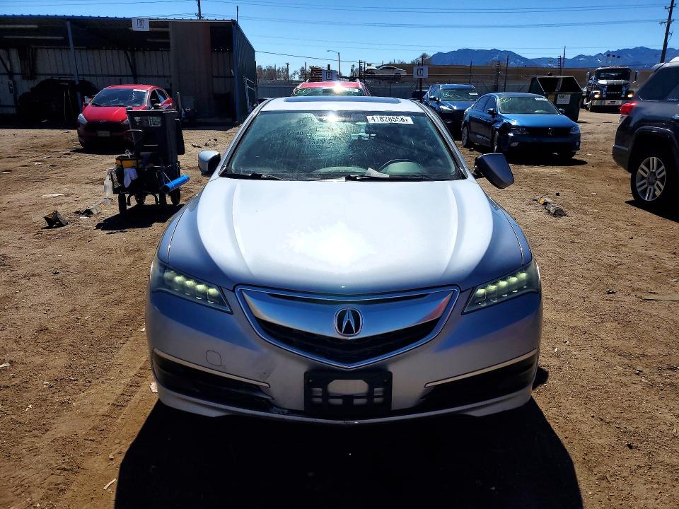 2015 Acura Tlx მანქანა იყიდება აუქციონზე, vin: 19UUB2F58FA017997, აუქციონის ნომერი: 41828556