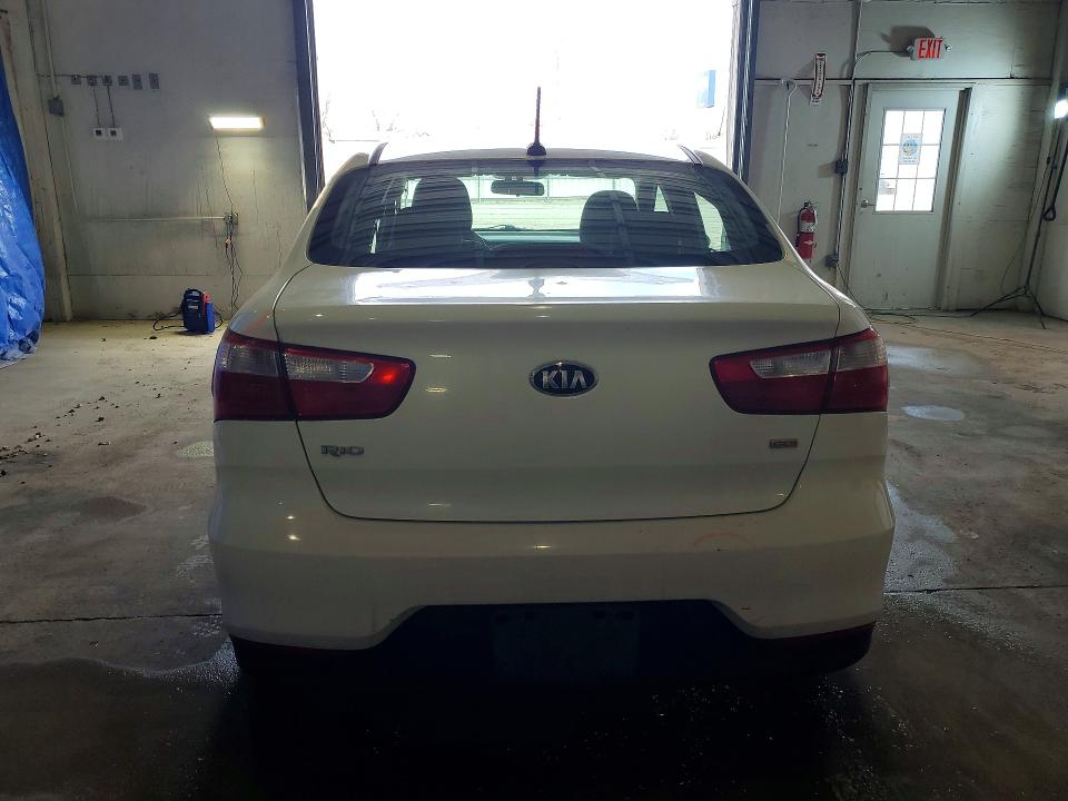 47481696 :رقم المزاد ، KNADM4A31G6558661 vin ، 2016 Kia Rio مزاد بيع