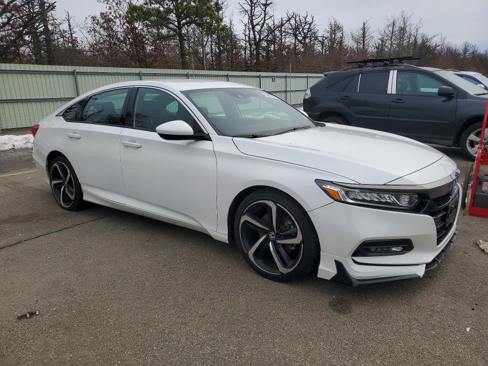 79815855 :رقم المزاد ، 1HGCV1F36LA155089 vin ، 2020 Honda Accord مزاد بيع