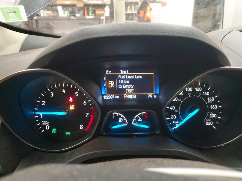 Продажа на аукционе авто 2017 Ford Escape, vin: 1FMCU9GD5HUE58762, номер лота: 79531955