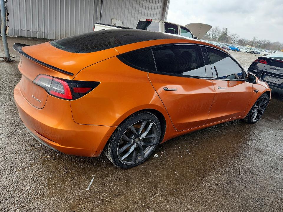 Продаж на аукціоні авто 2018 Tesla Model 3, vin: 5YJ3E1EB6JF064383, номер лоту: 79881085