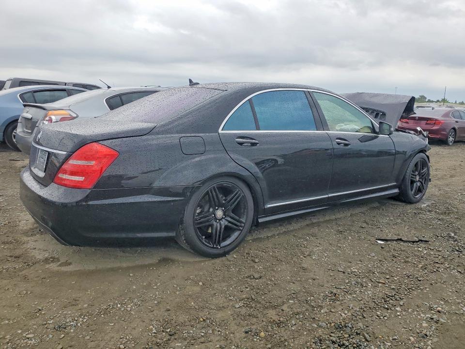 Продаж на аукціоні авто 2013 Mercedes-benz S, vin: WDDNG7DB8DA505960, номер лоту: 48163606
