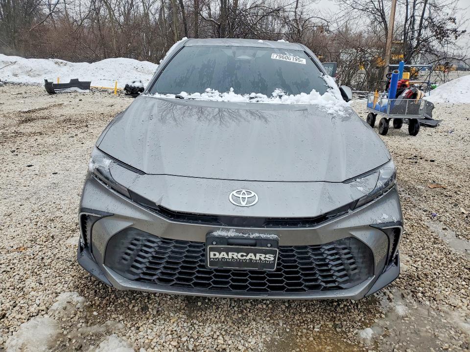 79600195 :رقم المزاد ، 4T1DBADK8SU525683 vin ، 2025 Toyota Camry مزاد بيع