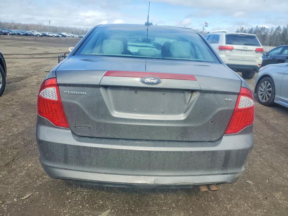 41794756 :رقم المزاد ، 3FAHP0HA9CR240122 vin ، 2012 Ford Fusion مزاد بيع