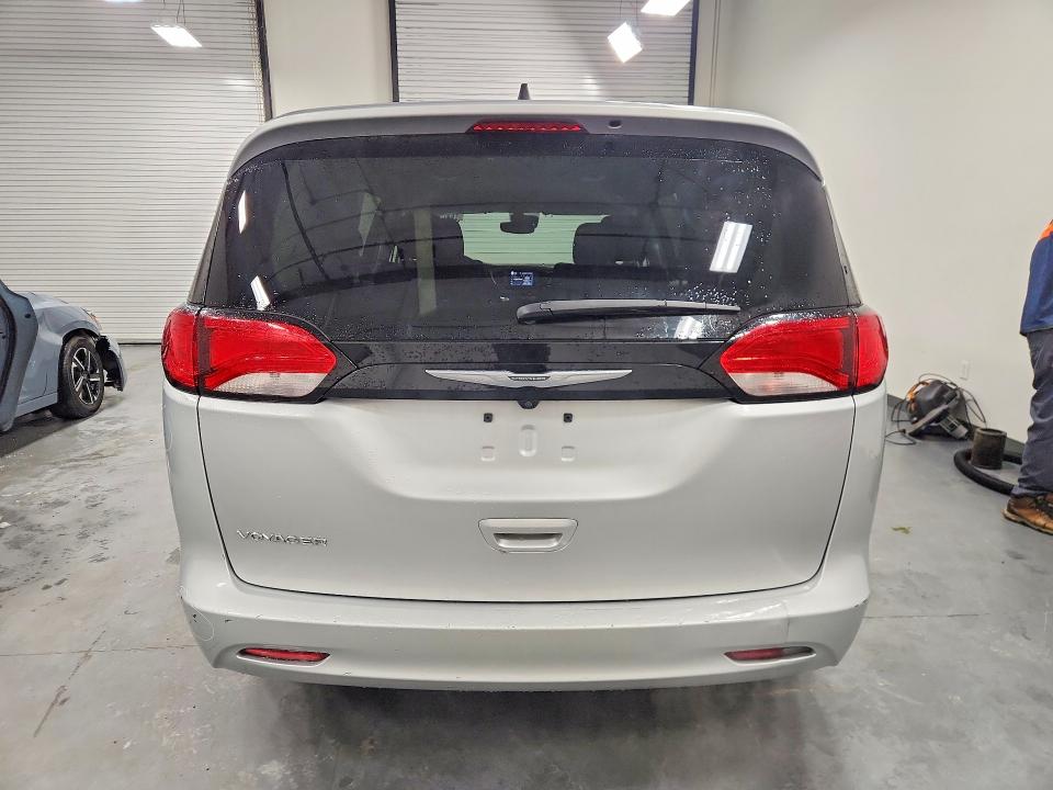 Продажа на аукционе авто 2023 Chrysler Voyager, vin: 2C4RC1CG3PR530301, номер лота: 41767116