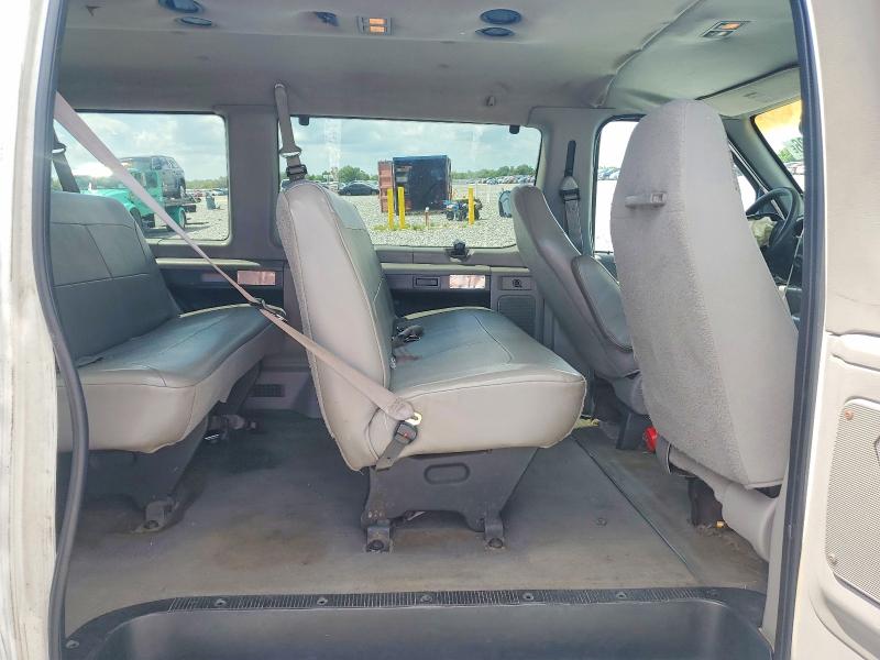 Продаж на аукціоні авто 2002 Ford Econoline, vin: 1FBSS31L82HA23354, номер лоту: 47708986