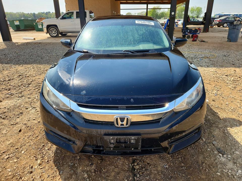 47546196 :رقم المزاد ، 19XFC2F59HE068817 vin ، 2017 Honda Civic مزاد بيع