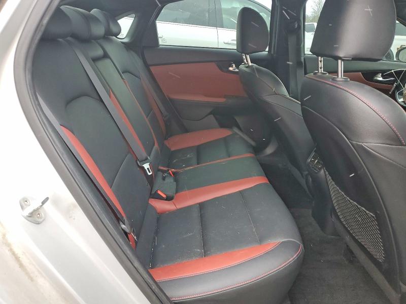 2020 Kia Forte მანქანა იყიდება აუქციონზე, vin: 3KPF54AD2LE208204, აუქციონის ნომერი: 46119546