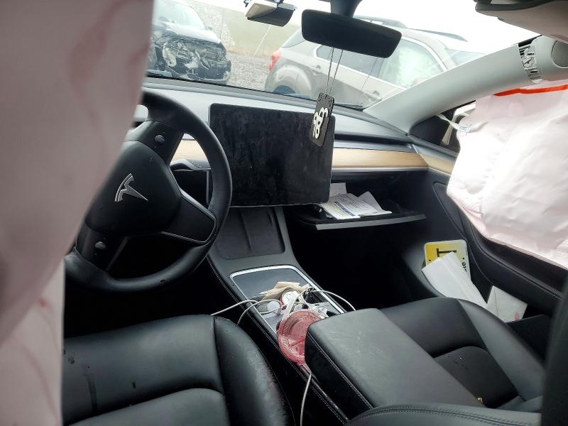 79895845 :رقم المزاد ، 7SAYGDEE8NA018569 vin ، 2022 Tesla Model Y مزاد بيع
