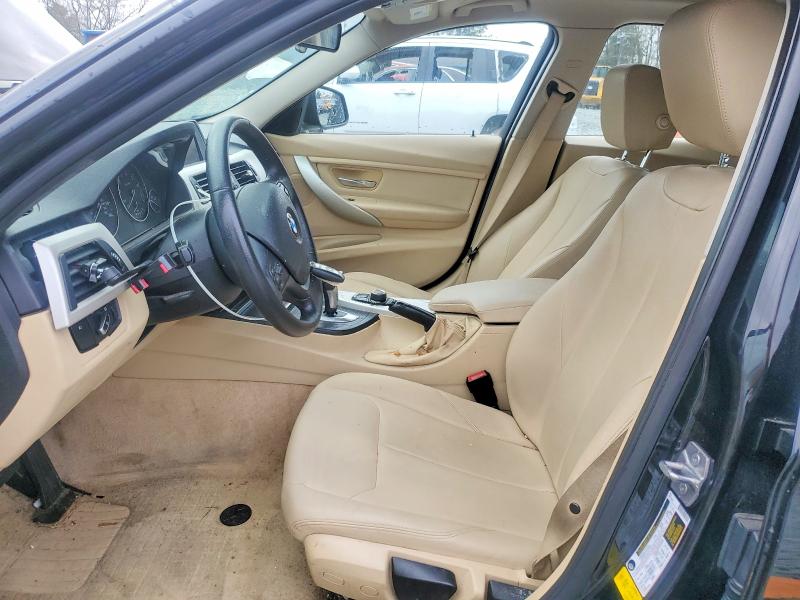 79740715 :رقم المزاد ، WBA8E1G55GNU10685 vin ، 2016 Bmw 320 مزاد بيع