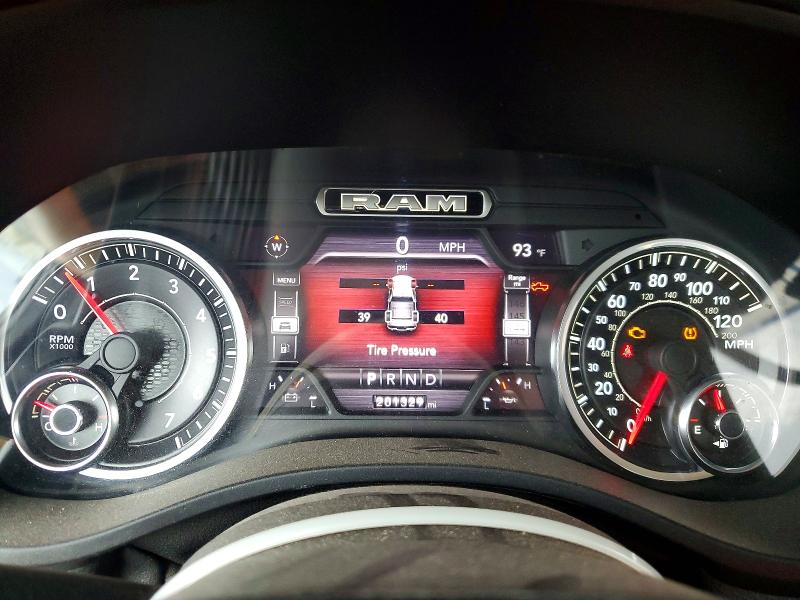 45744976 :رقم المزاد ، 1C6SRFBT5LN281574 vin ، 2020 Ram 1500 مزاد بيع