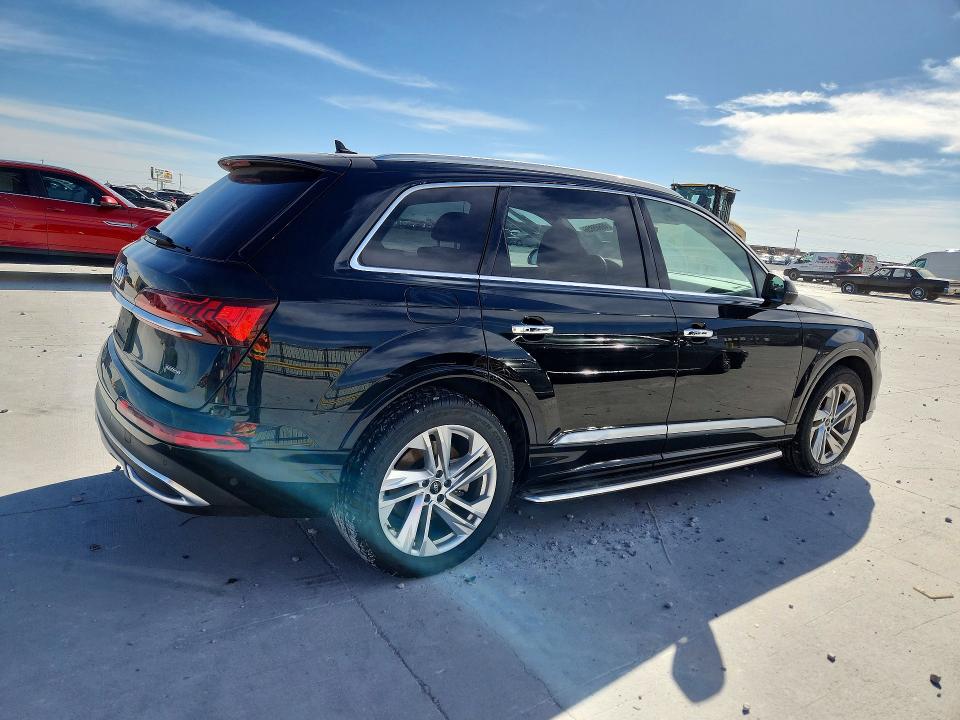 Продажа на аукционе авто 2021 Audi Q7, vin: WA1AJAF7XMD015559, номер лота: 46665856