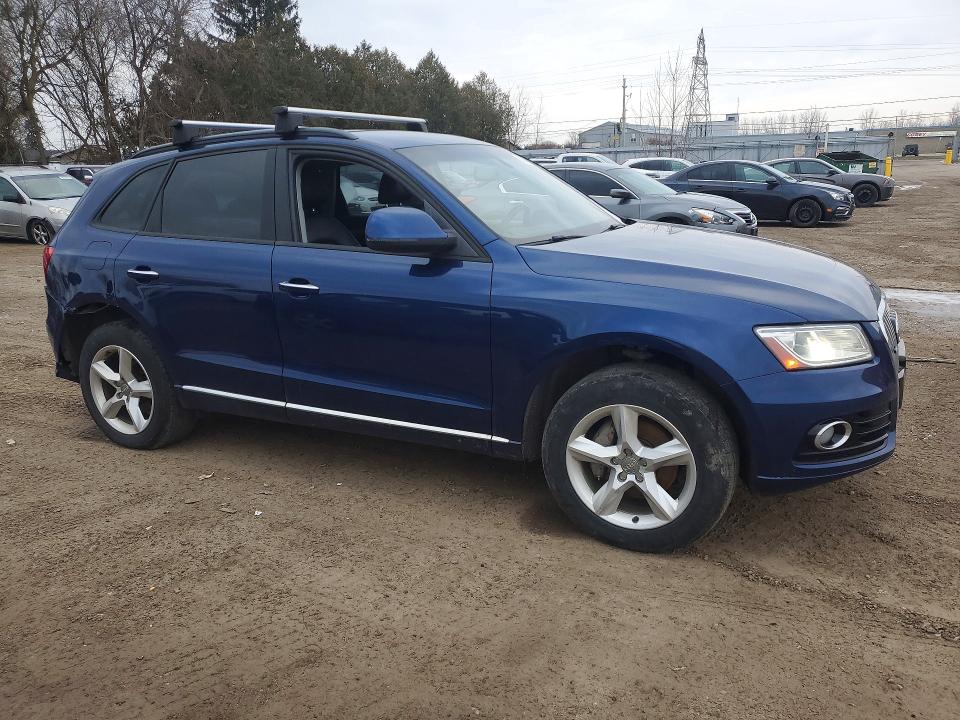 45932896 :رقم المزاد ، WA1CFCFP7FA038503 vin ، 2015 Audi Q5 مزاد بيع