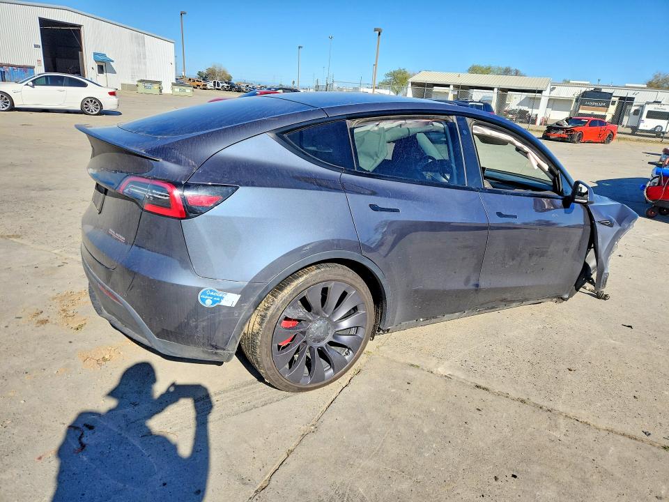 Продажа на аукционе авто 2020 Tesla Model Y, vin: 5YJYGDEF6LF057280, номер лота: 41922086