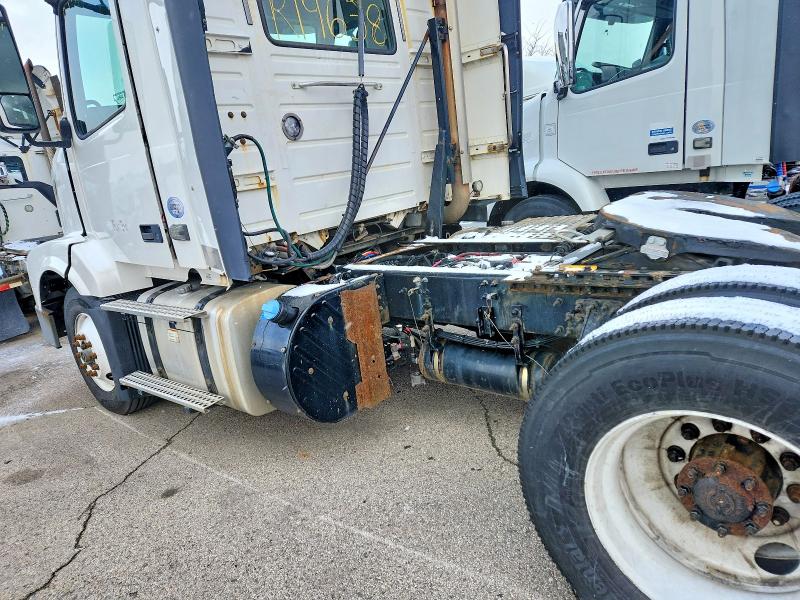 2017 Volvo Vnl მანქანა იყიდება აუქციონზე, vin: 4V4N39TGXHN987994, აუქციონის ნომერი: 46206886