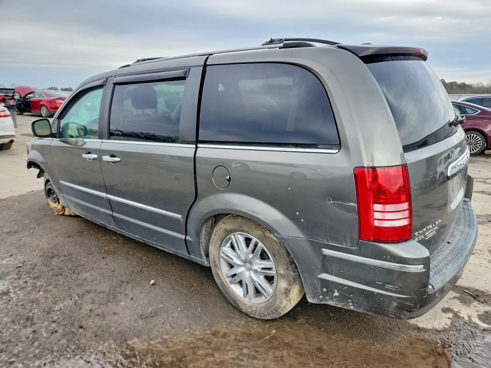 2010 Chrysler Town & Country მანქანა იყიდება აუქციონზე, vin: 2A4RR7DX2AR322296, აუქციონის ნომერი: 79426395
